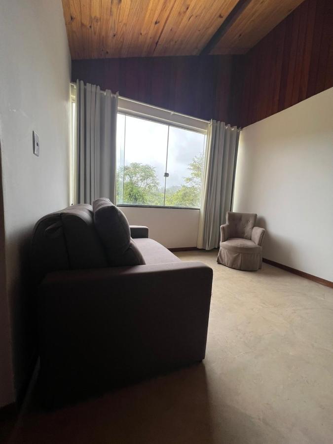 Chalet Casa De Madeira Em Lavras Novas