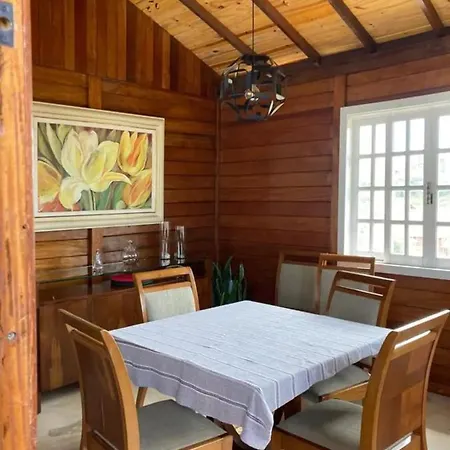 Casa De Madeira Em Lavras Novas Villa Exterior photo